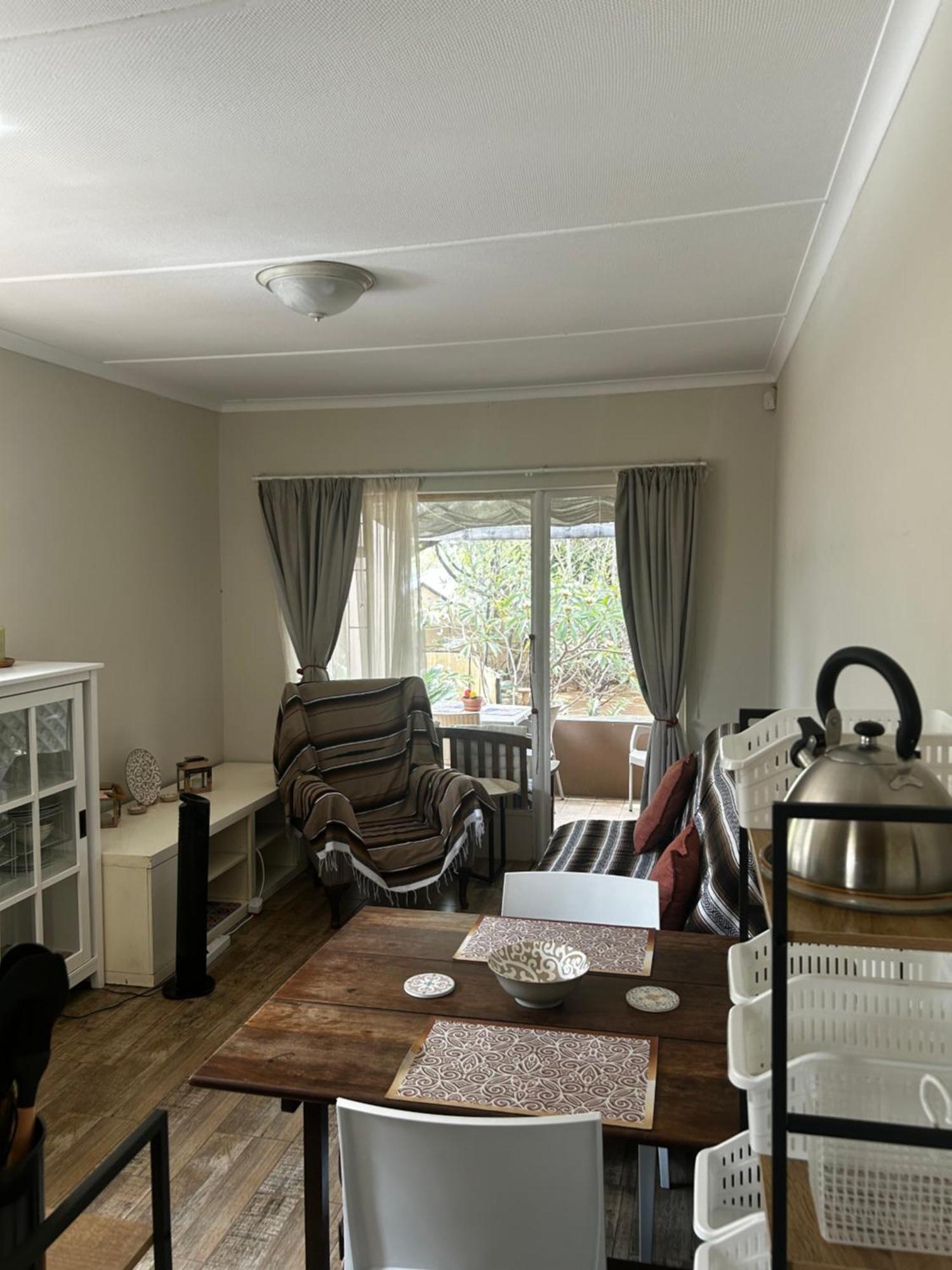 Fridas Haven Apartment